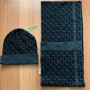 MICHAEL KORS black/ dark grey beanie/scarf set.